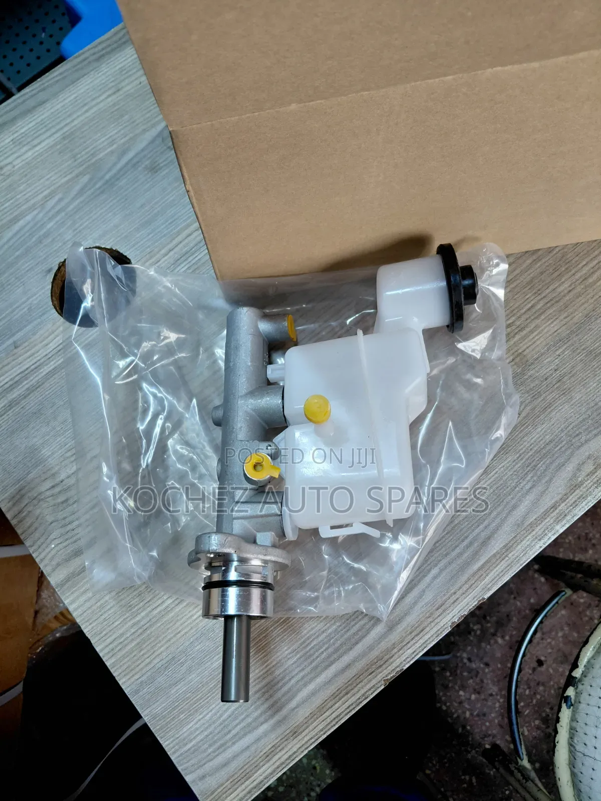 Toyota Hilux Vigo Brake Master Cylinder