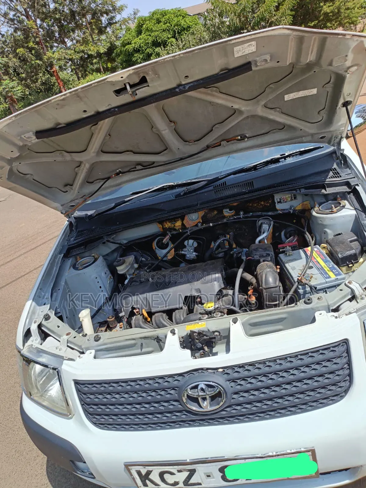 Toyota Succeed SV Premium 2014 White