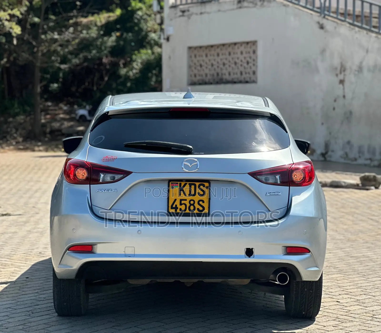 Mazda Axela 2018 Silver