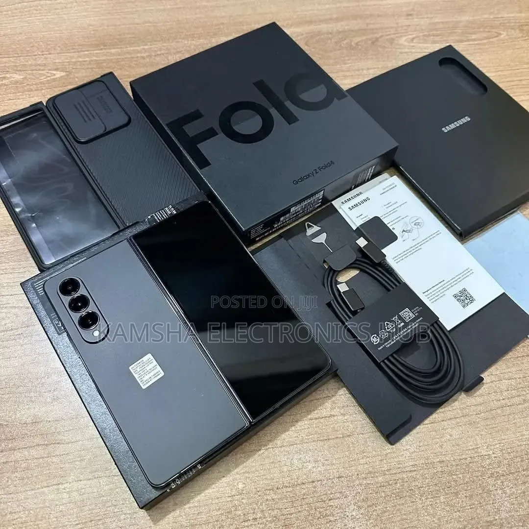 New Samsung Galaxy Z Fold4 512 GB Black