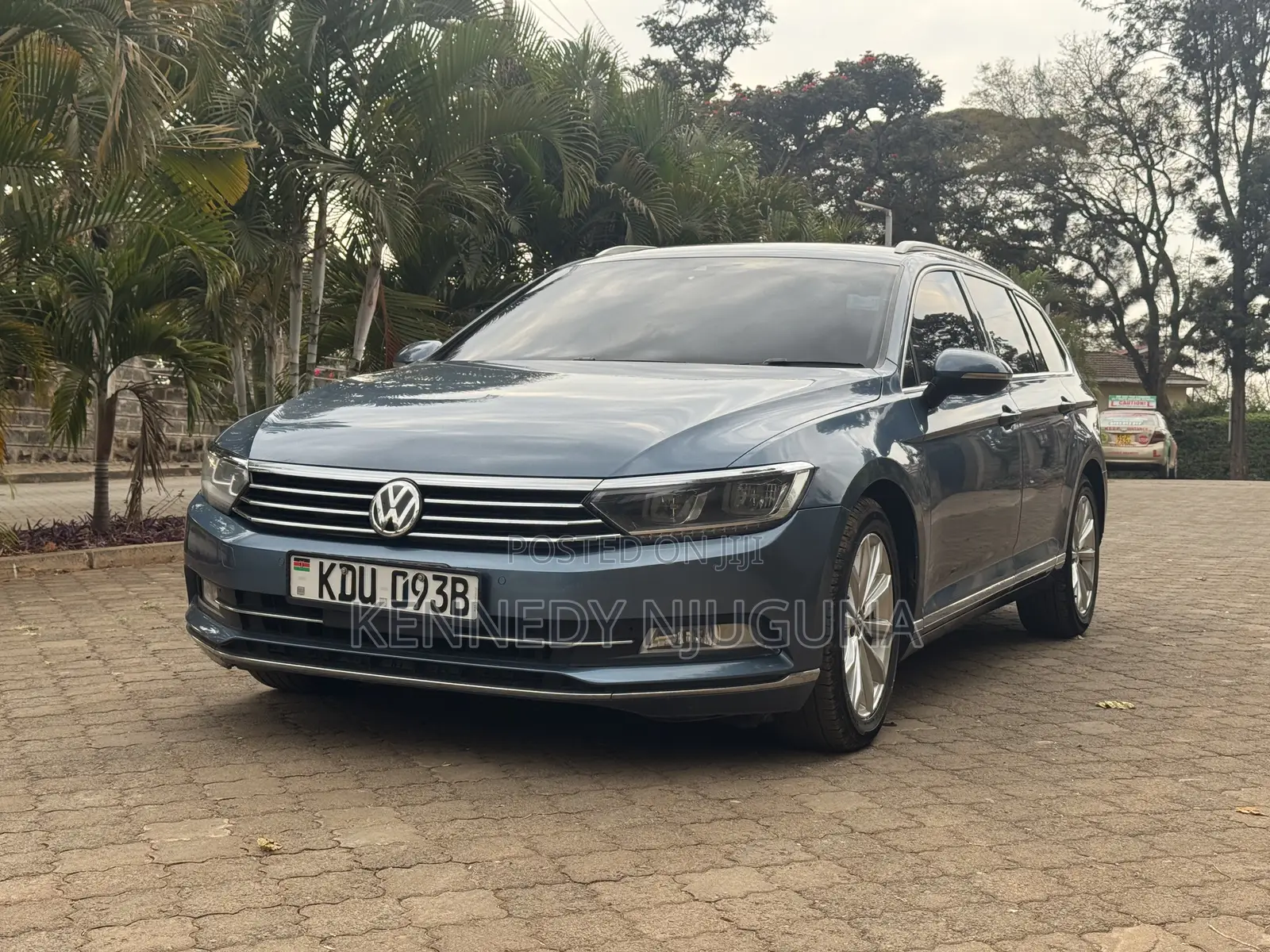 Volkswagen Passat 2018 Blue