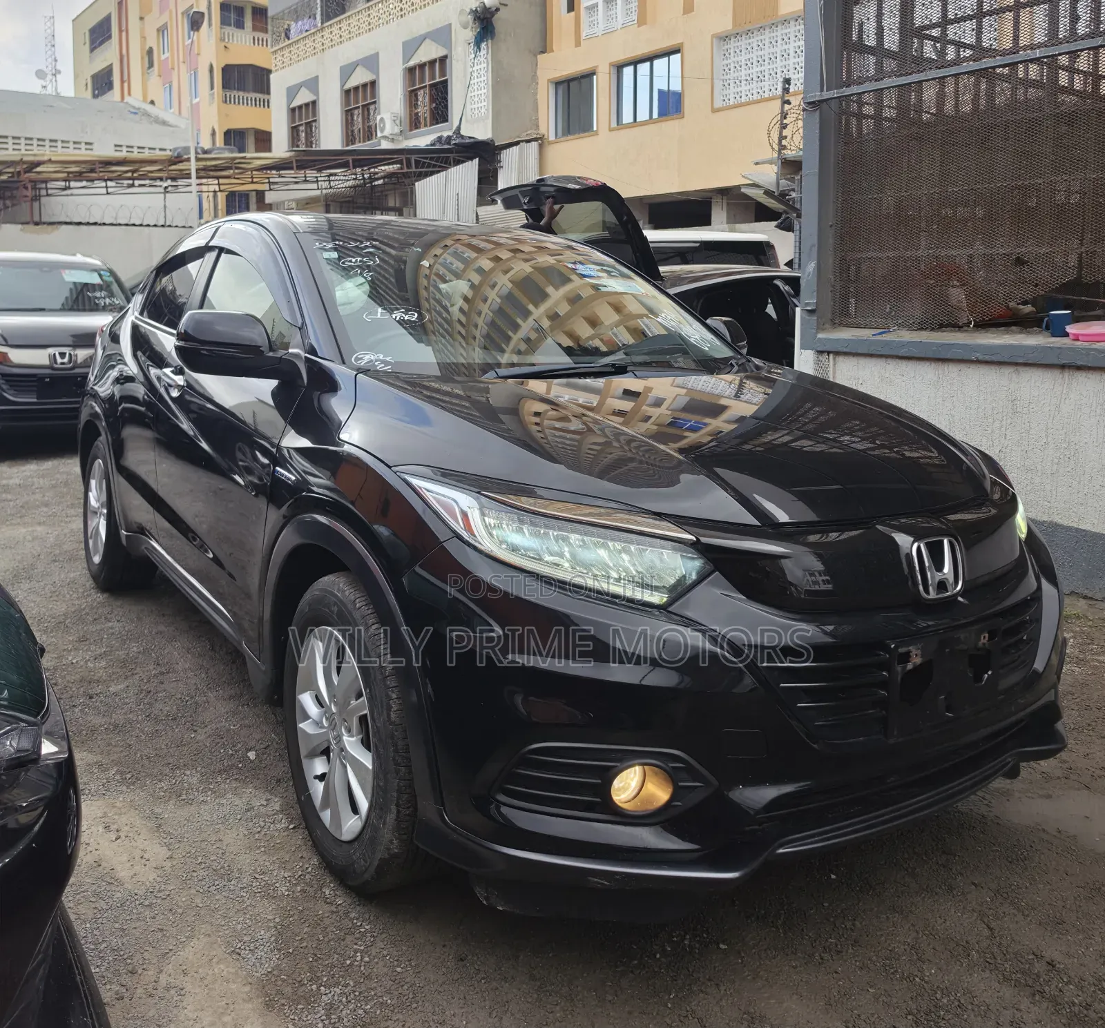 Honda Vezel 2019 Black