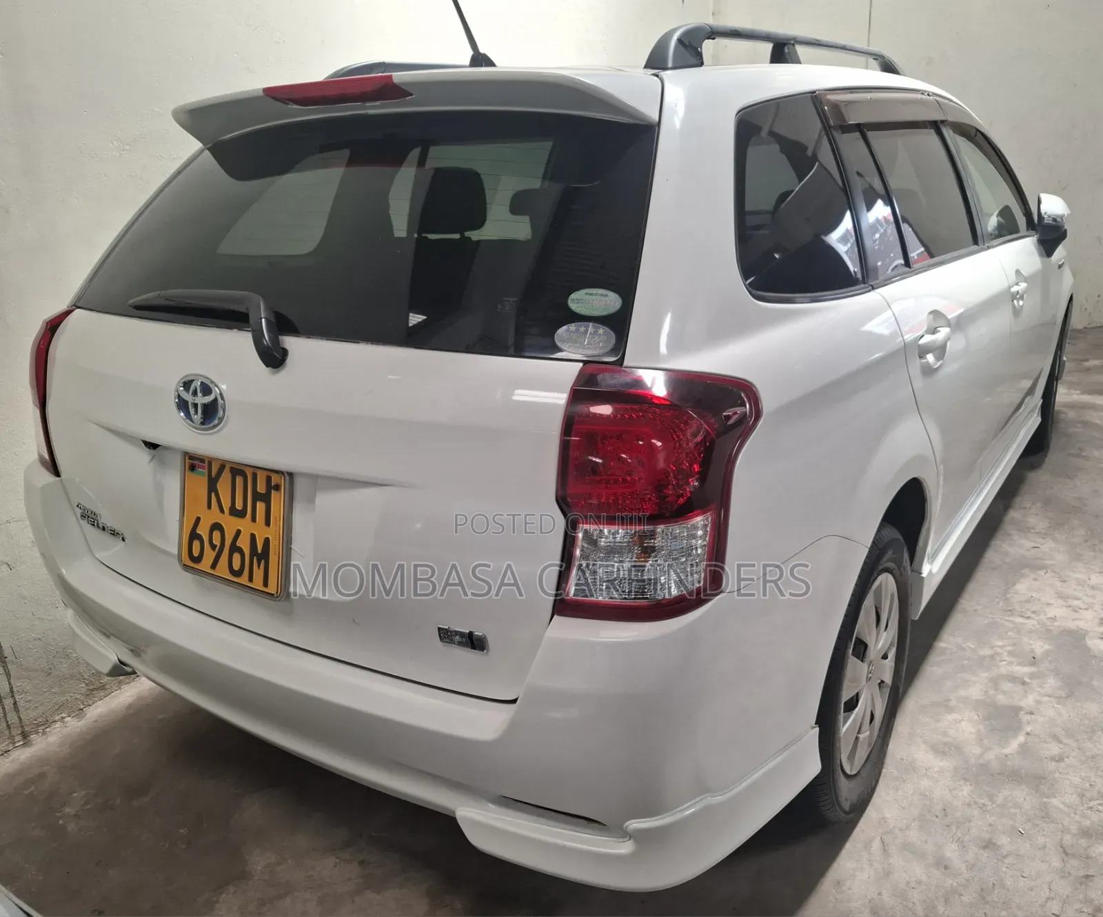 Toyota Corolla Fielder 2015 White