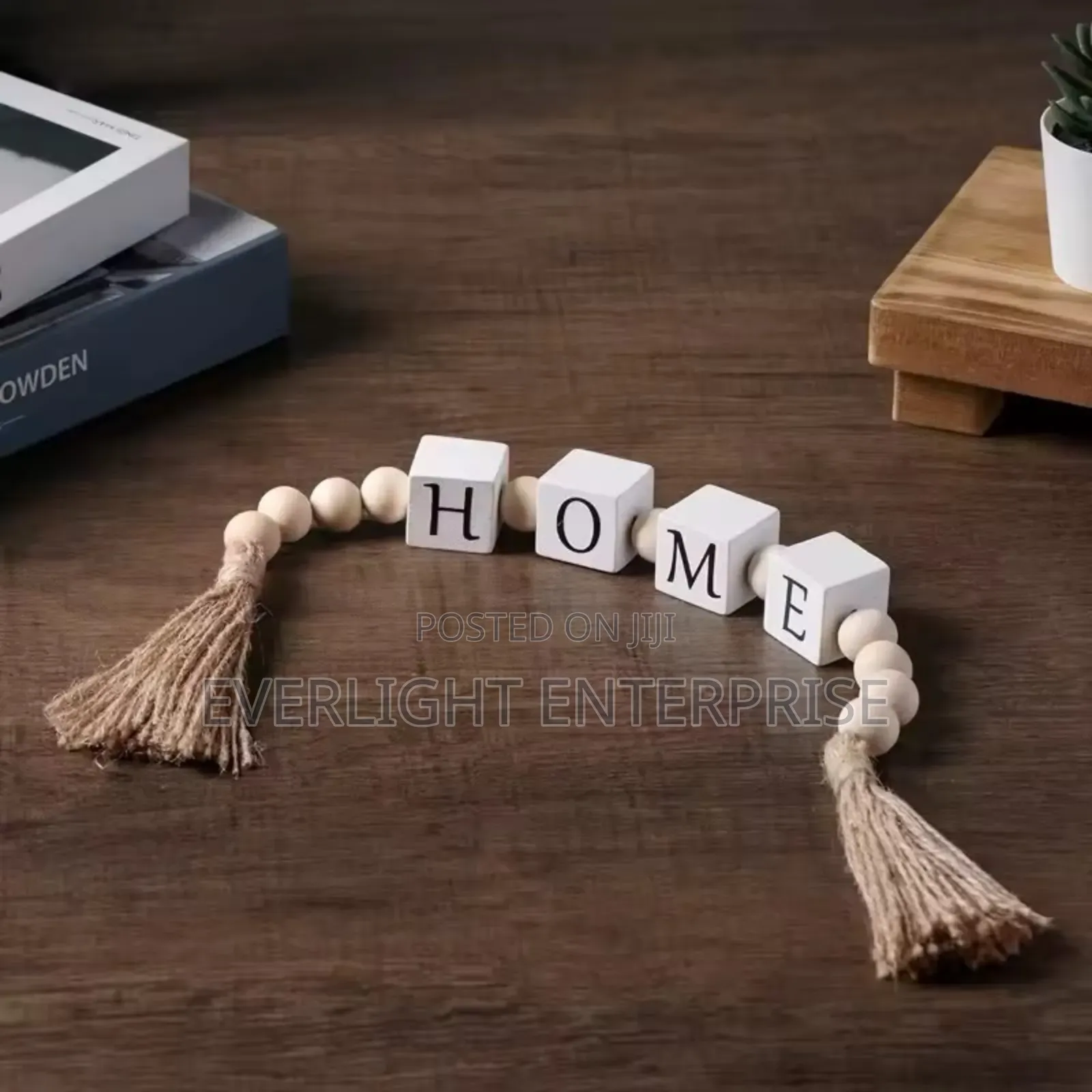 25mm Square Bead + 20mm Natural-Color Bead
