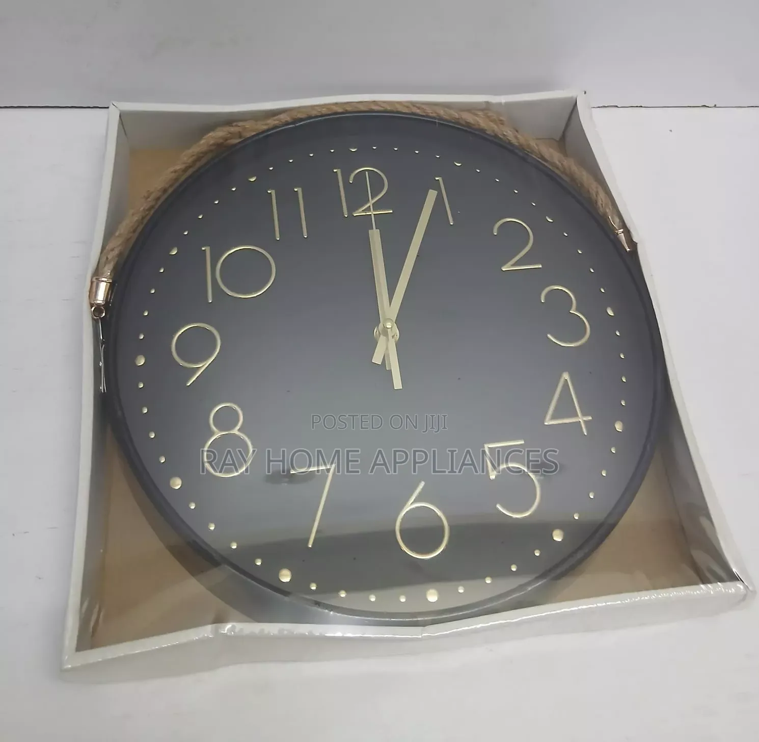 QUARTZ Wall Clock 3OCM Diameter Black White Available Gold Ring