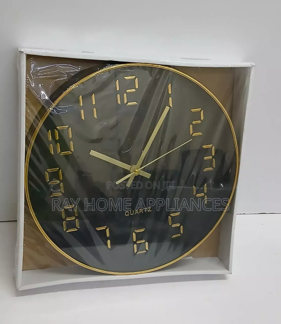 QUARTZ Wall Clock 3OCM Diameter Black White Available Gold Ring