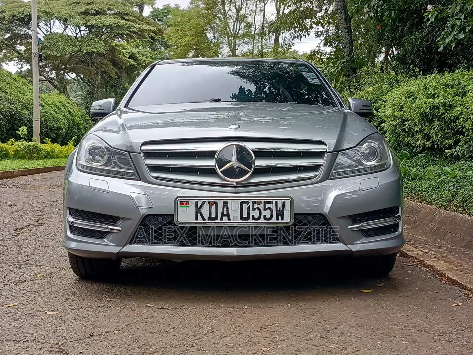 Mercedes-Benz C200 2013 Gray