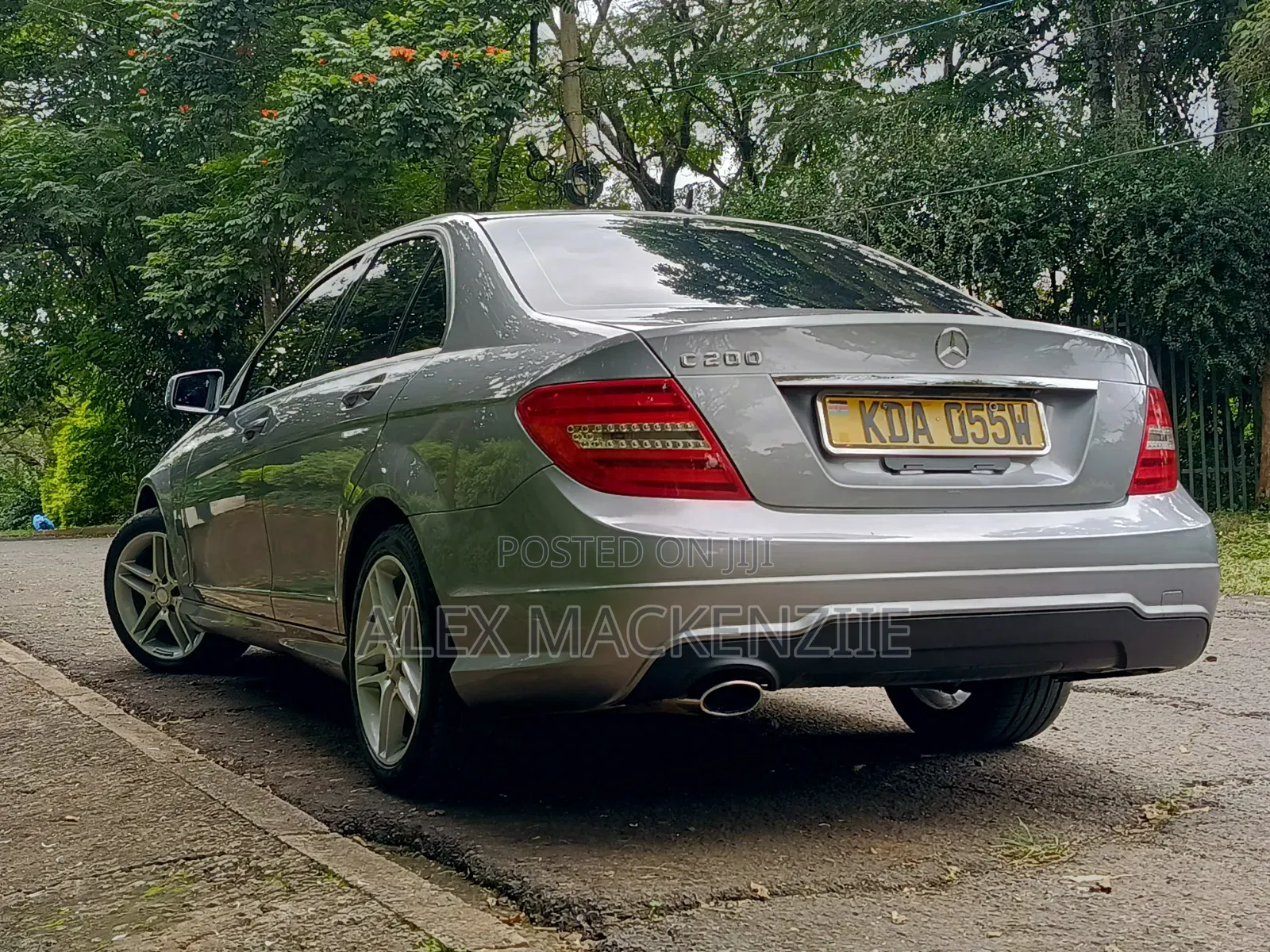Mercedes-Benz C200 2013 Gray