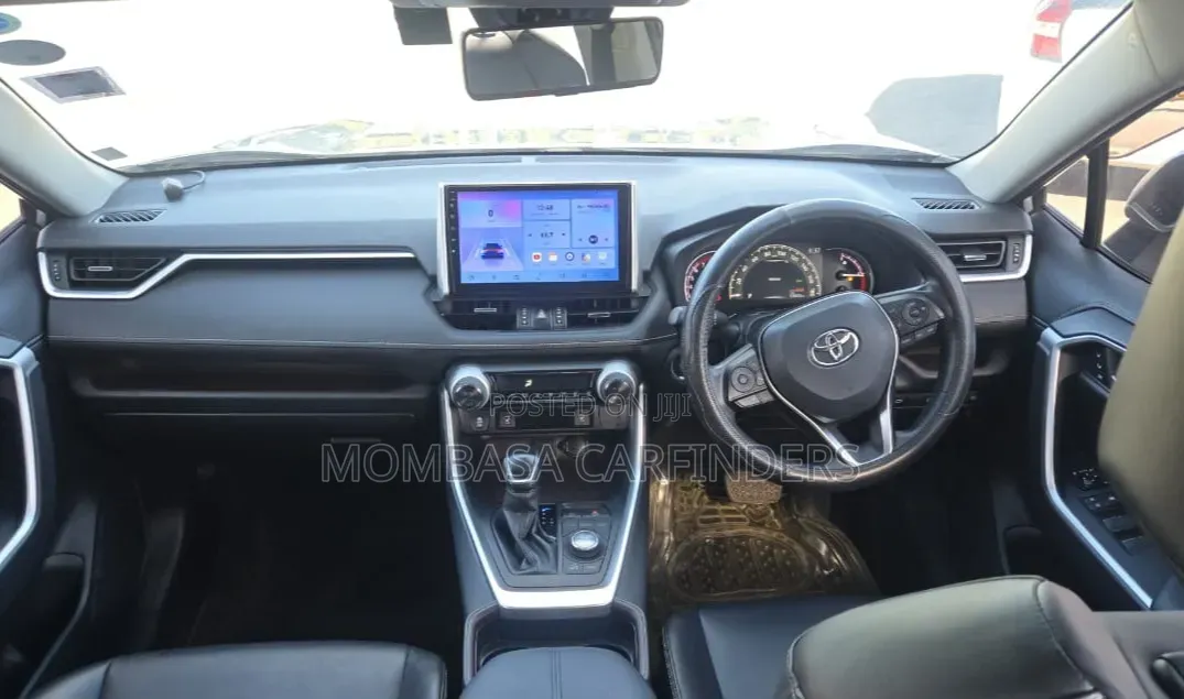 Toyota RAV4 2019 Silver