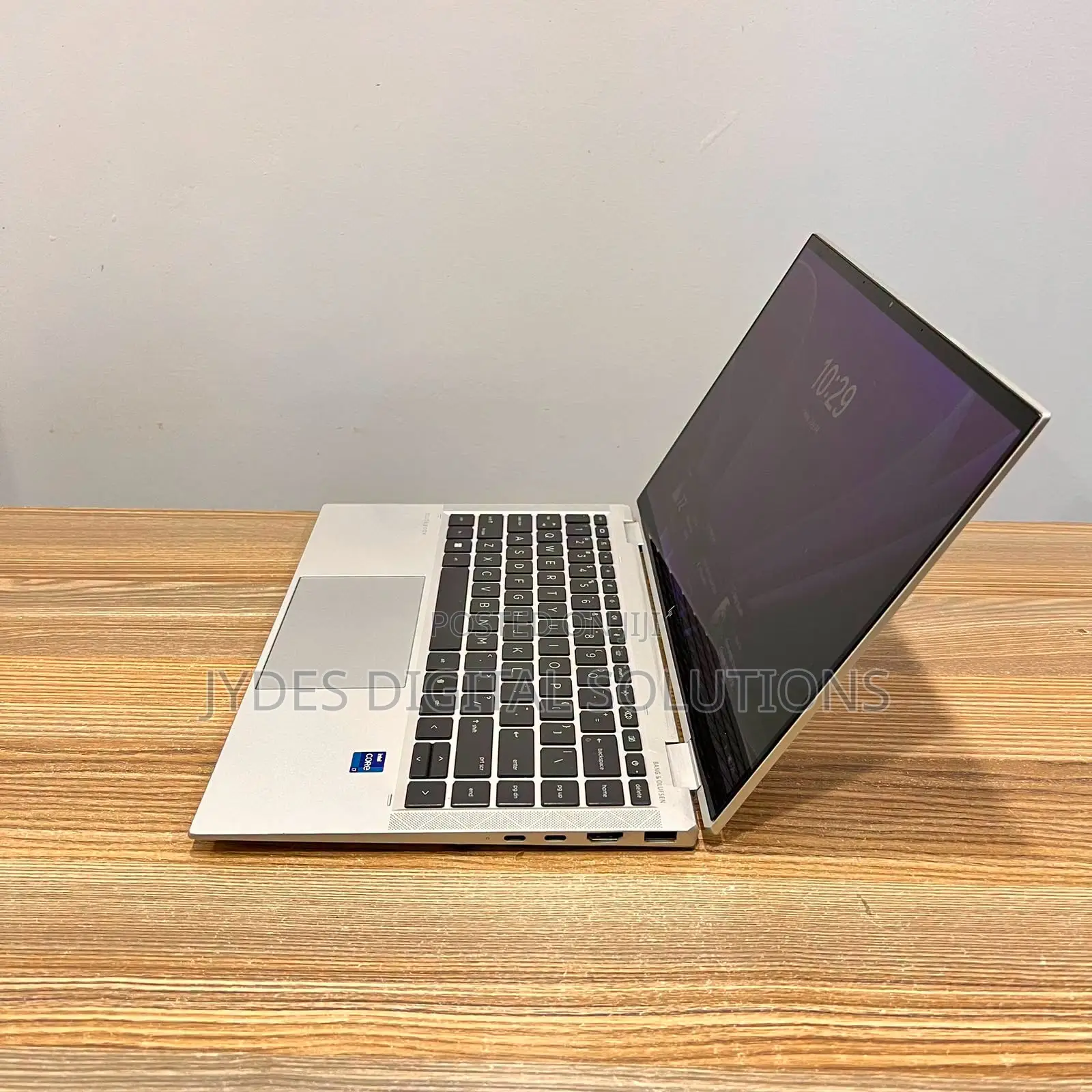 Laptop HP EliteBook 1040 G8 16GB Intel Core i7 SSD 512GB