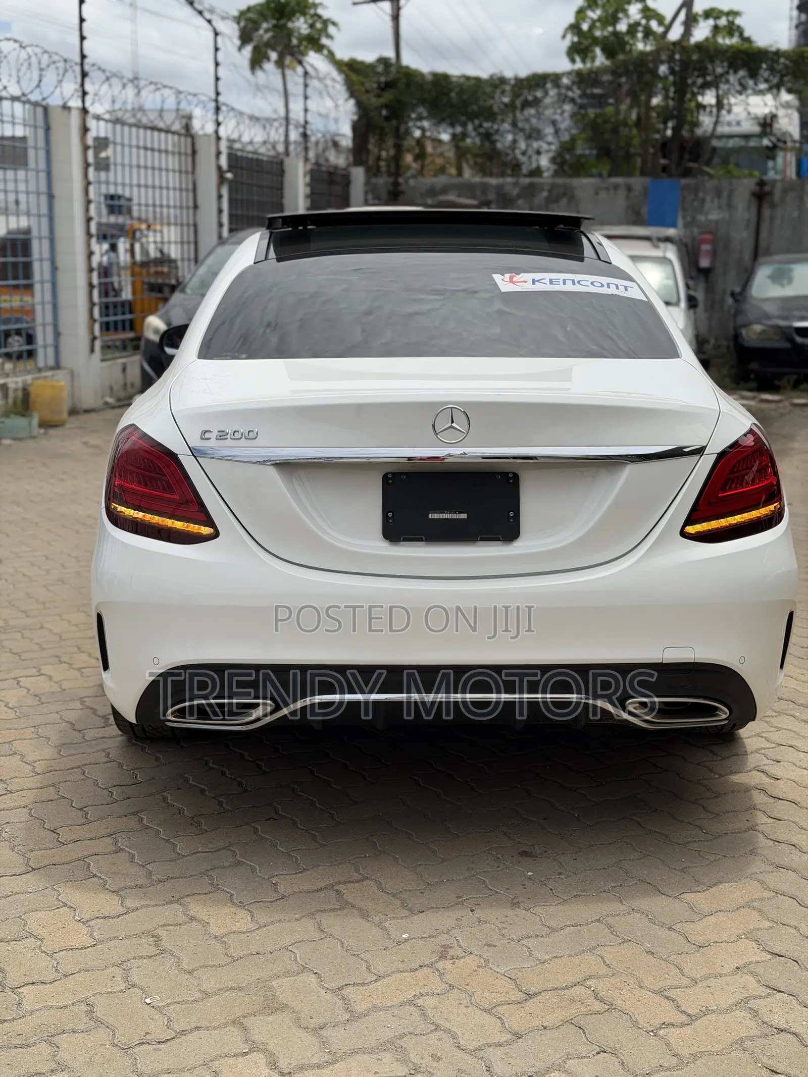 Mercedes-Benz C200 2019 White
