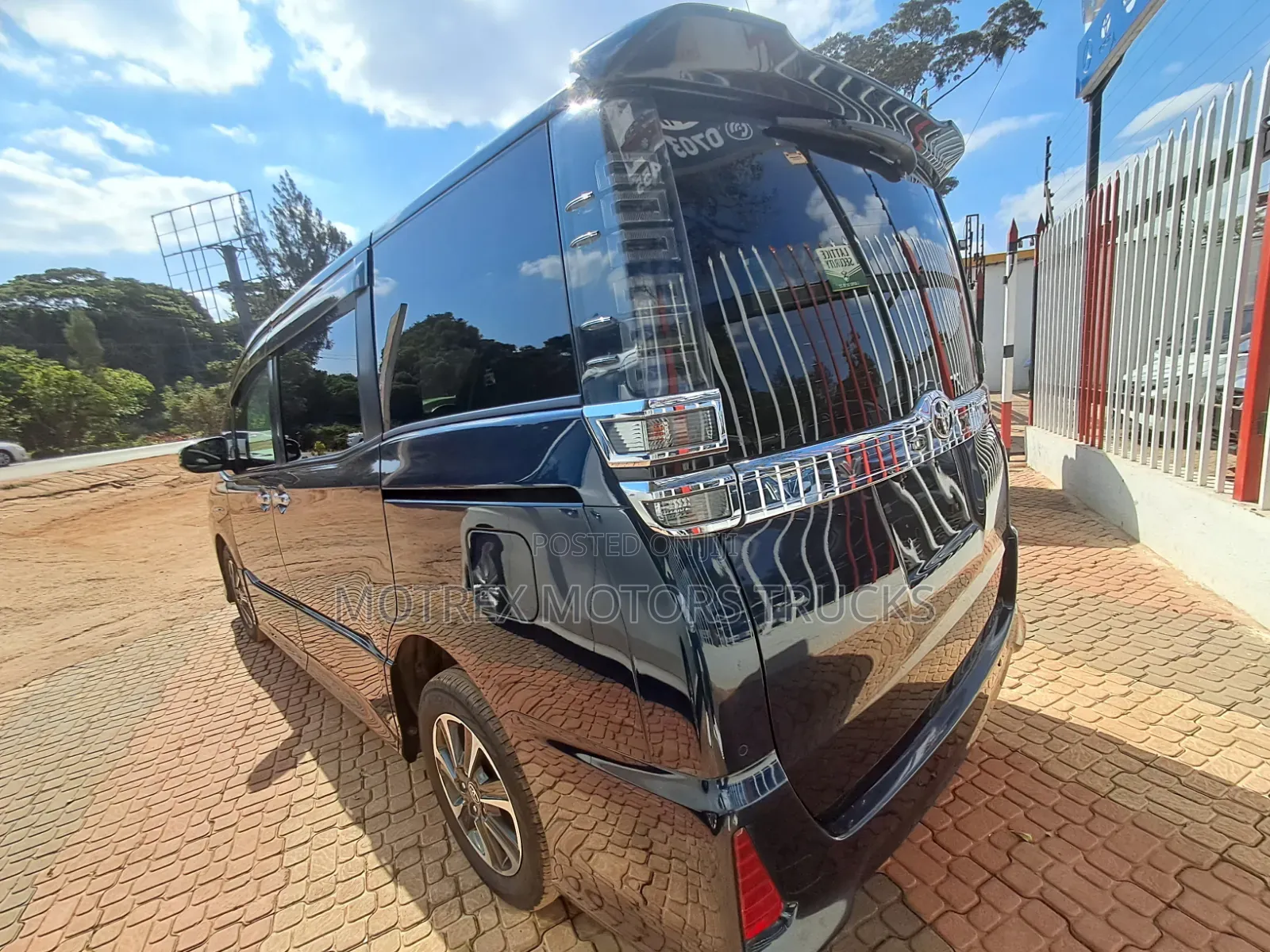 Toyota Voxy V 2WD 7-Seater 2019 Black