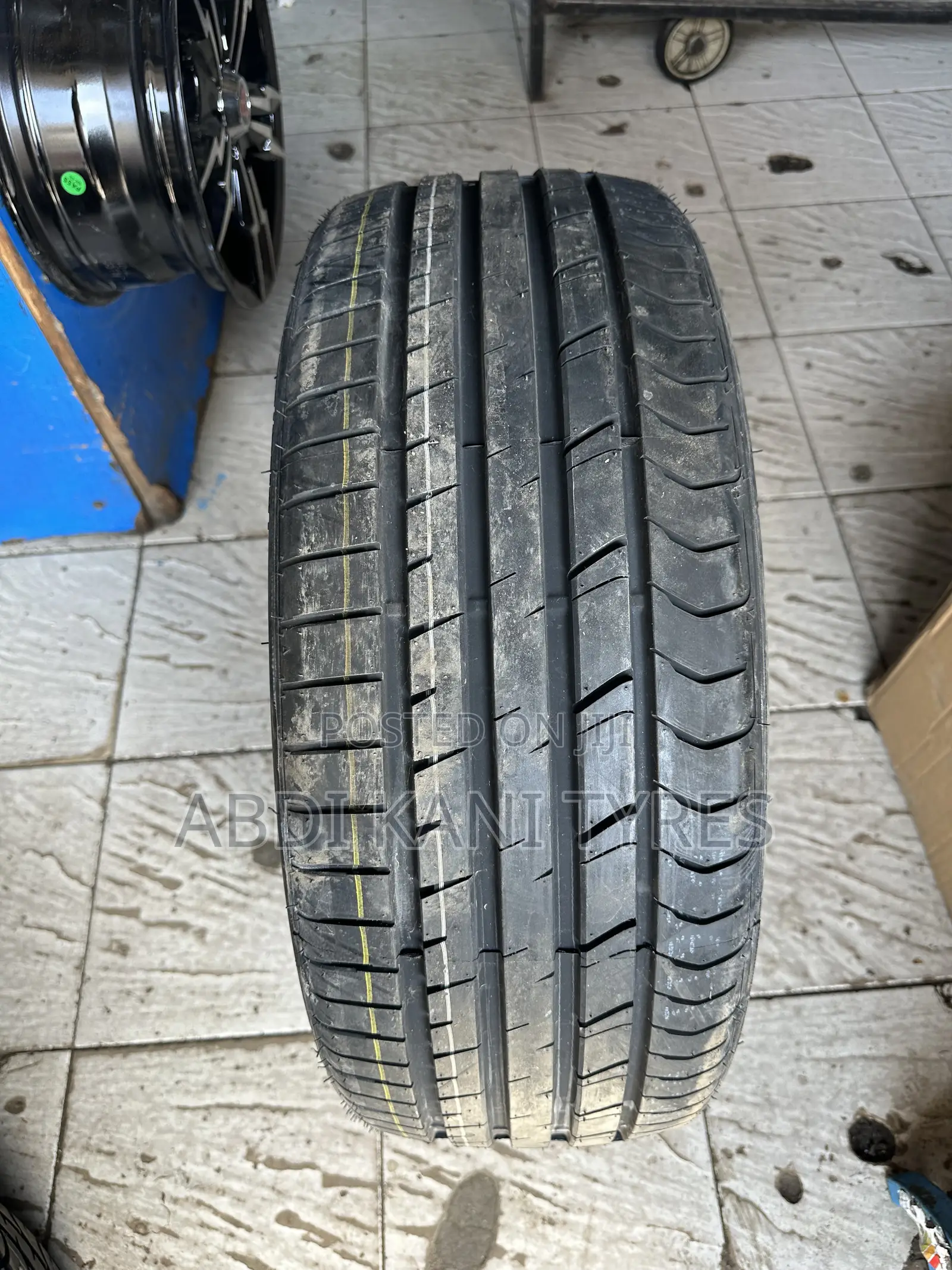 225/45r19 Goddard Tires