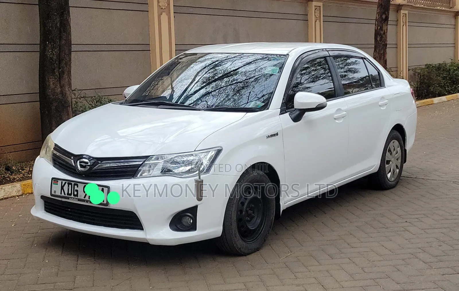 Toyota Axio 2014 White