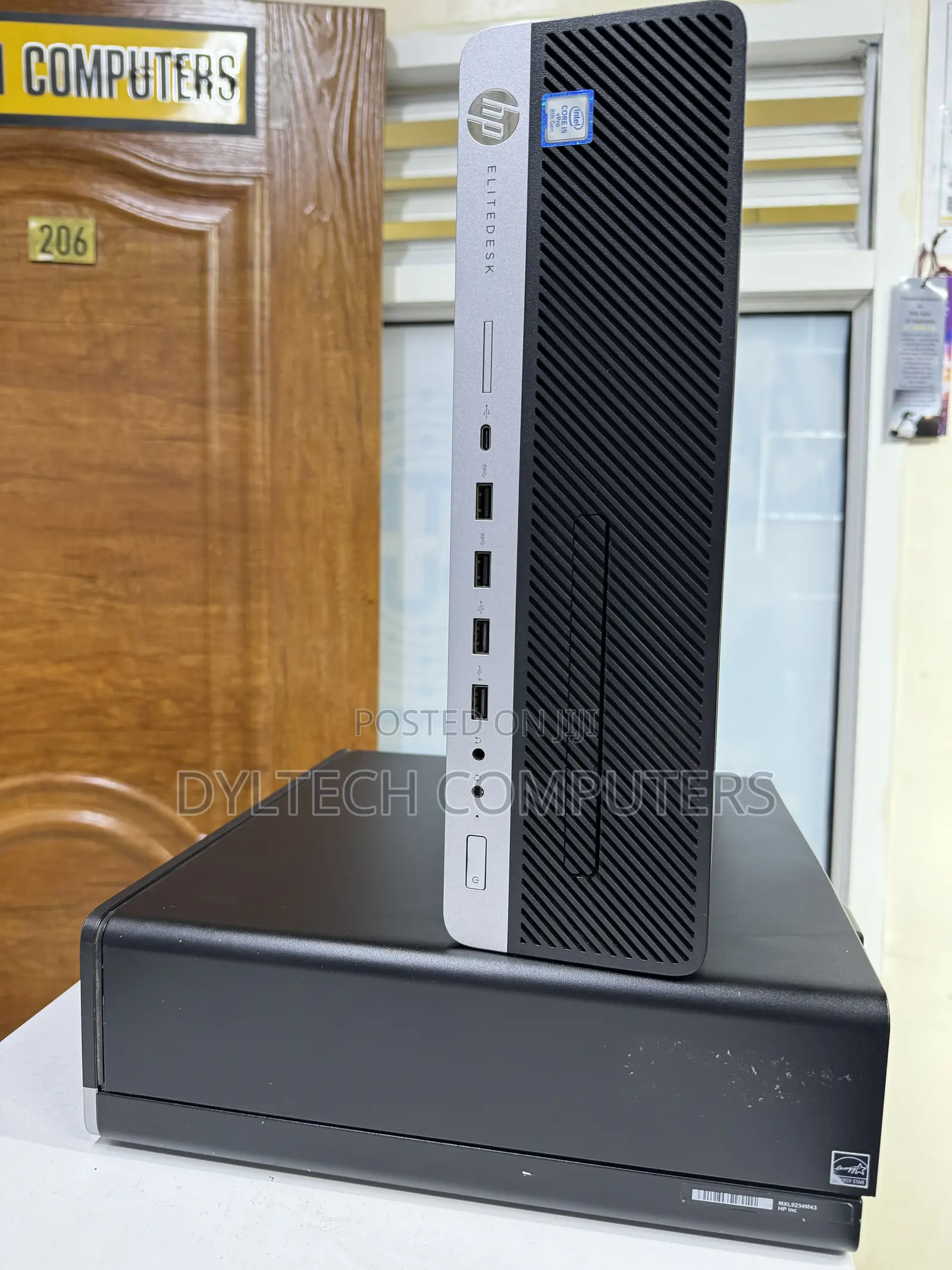 Desktop Computer HP EliteDesk 800 G4 8GB Intel Core i5 HDD 500GB