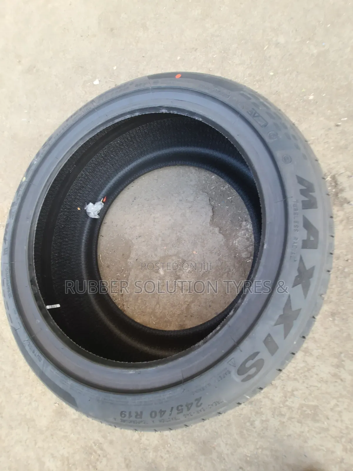 245 /40 R19 Maxxis Tyres 98Y Victra VS6 Sport