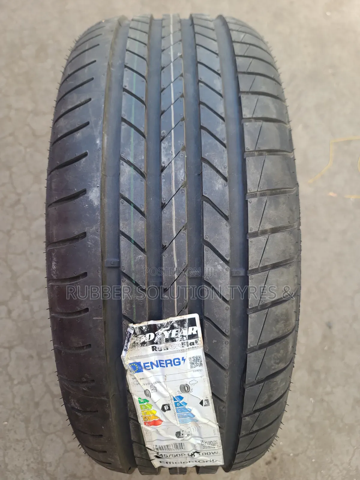 245 /50 R18 Goodyear Tyres 100W EFFICIENT GRIP Runflat