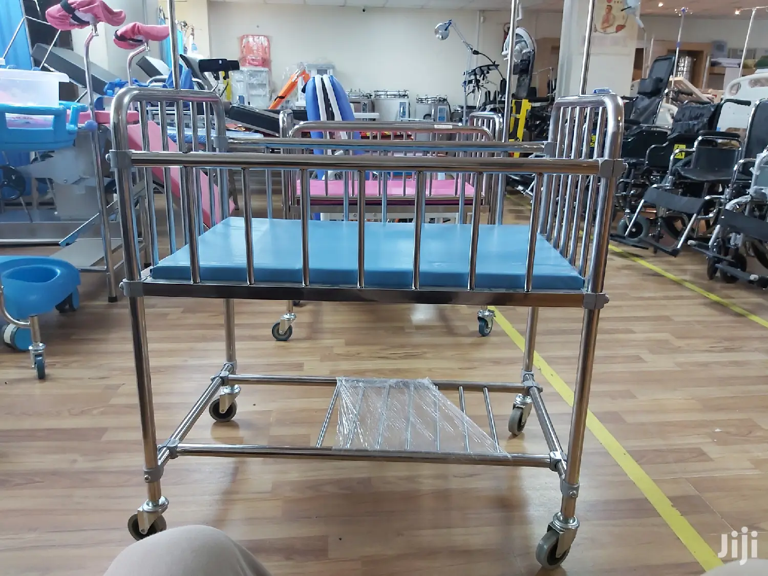 Baby Cot(Stainless Steel)