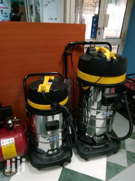 Wet and Dry Vacuum Cleaner