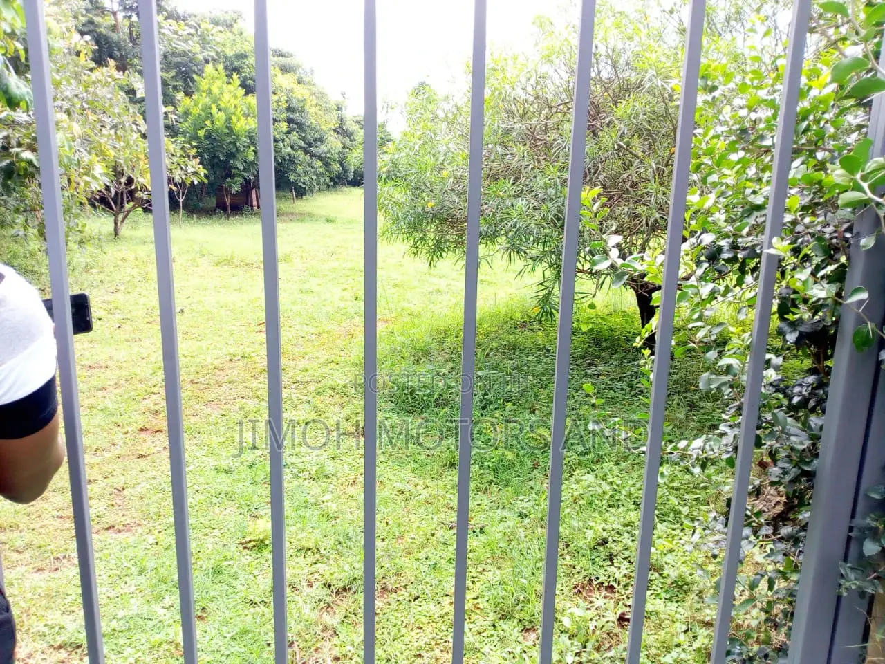 Land in New Kitisuru