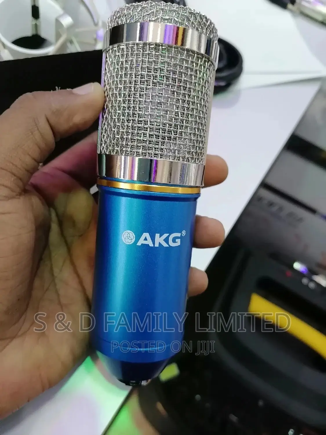 AKG Condenser Microphone ,Sponge Shock Mount
