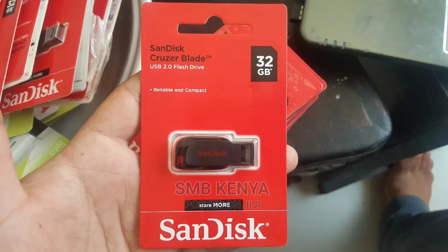 32gb Sandisk Flash Drive