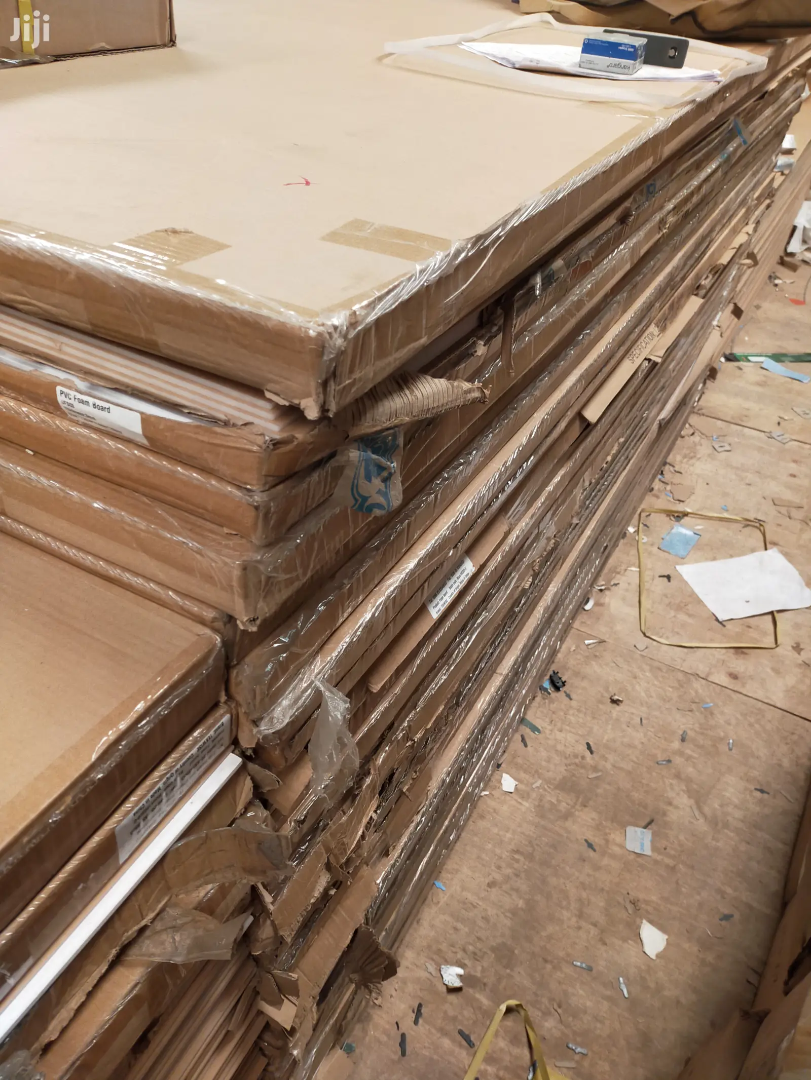 Perspex Acrylic Sheets in Bulk