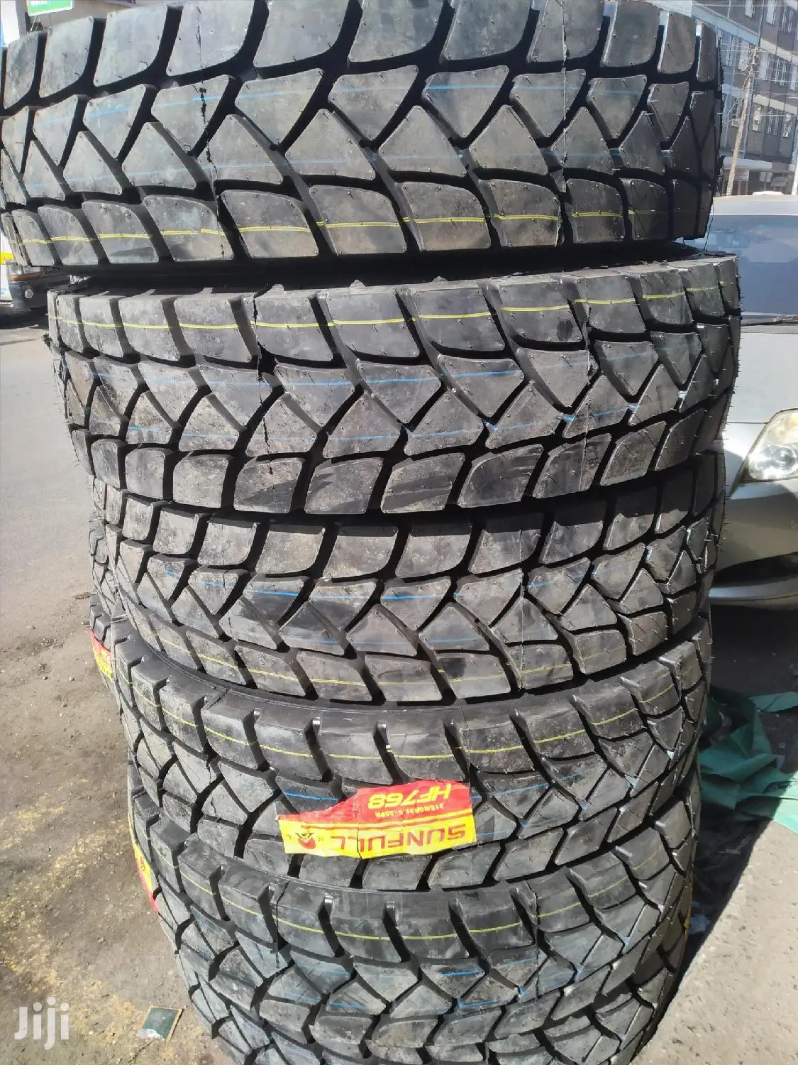 Deep Tires Size 315/80/22.5 Sun Full Make