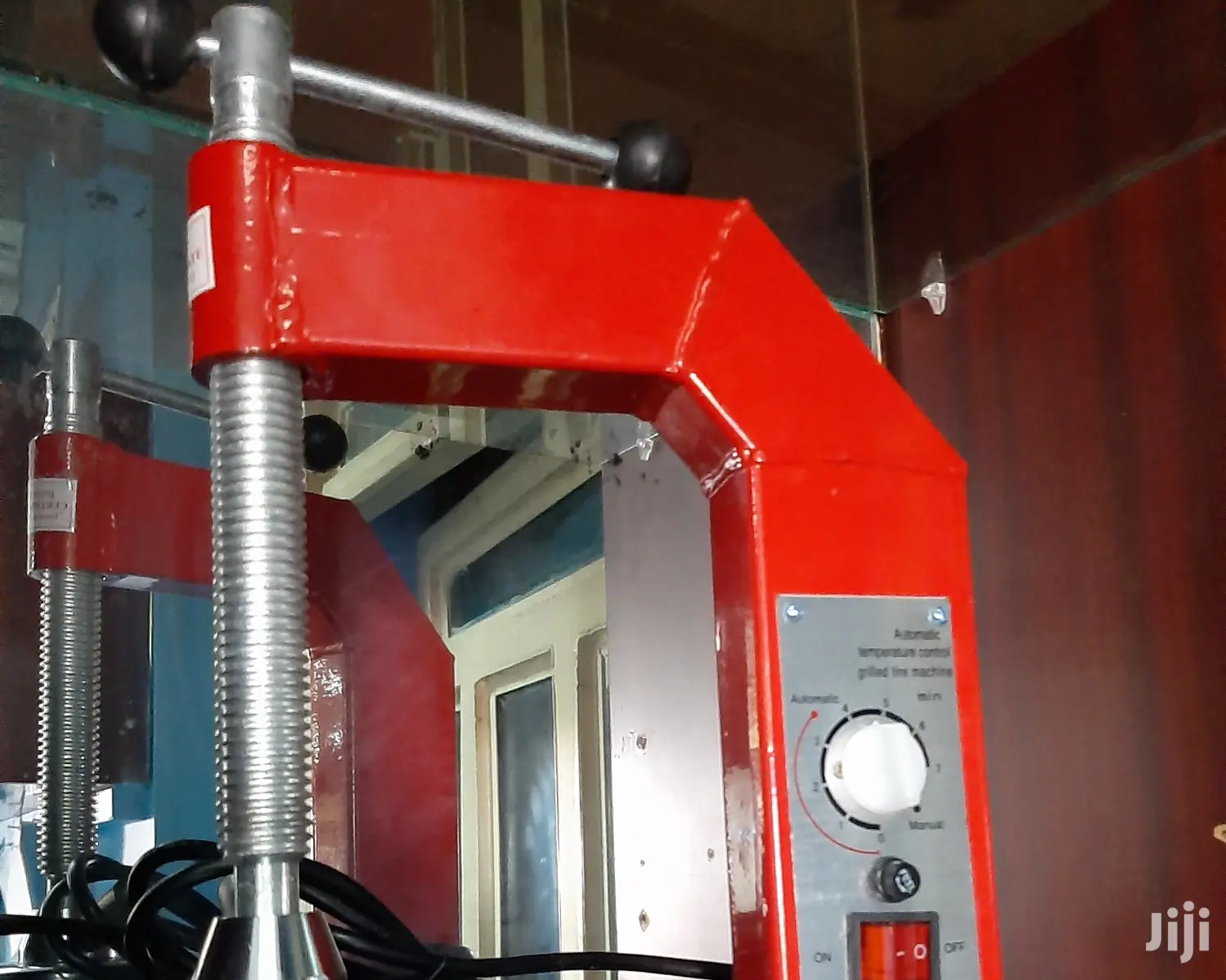 Brand New Vulcanising Machine