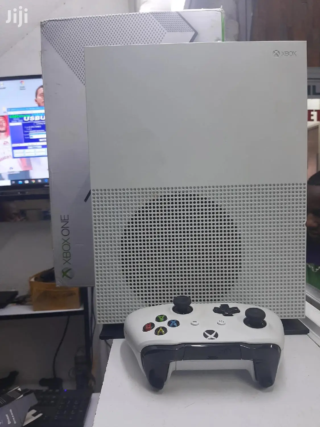 Xbox One S
