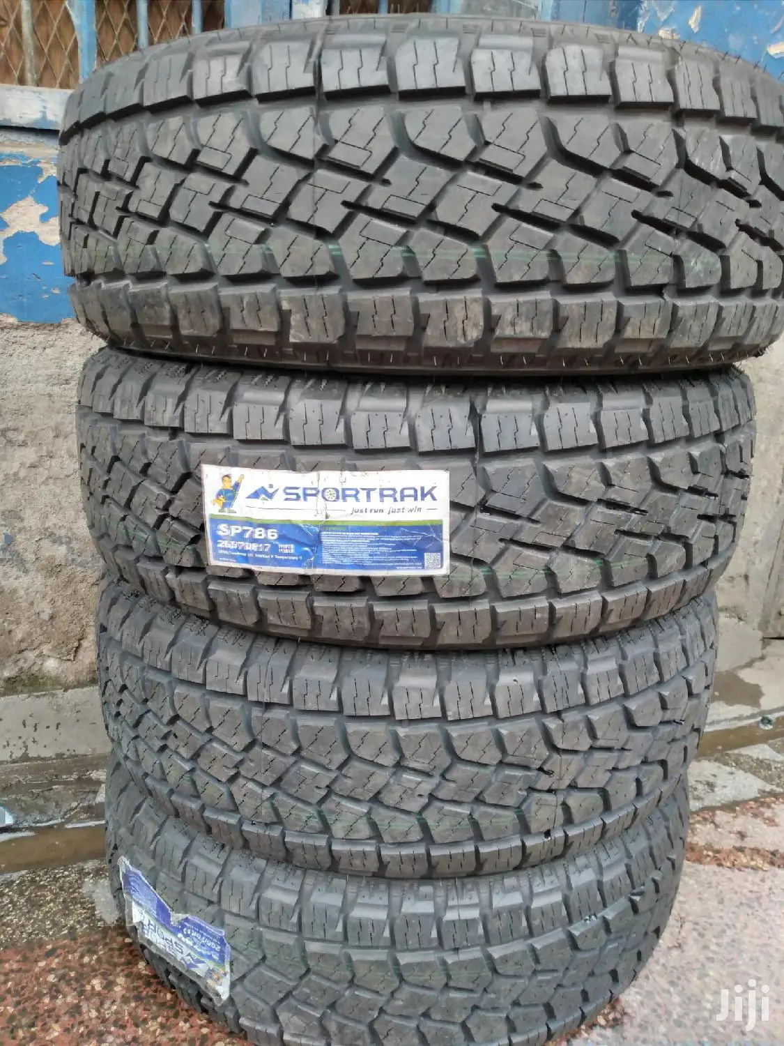 Sporttrack Tires Size 265/70/R17
