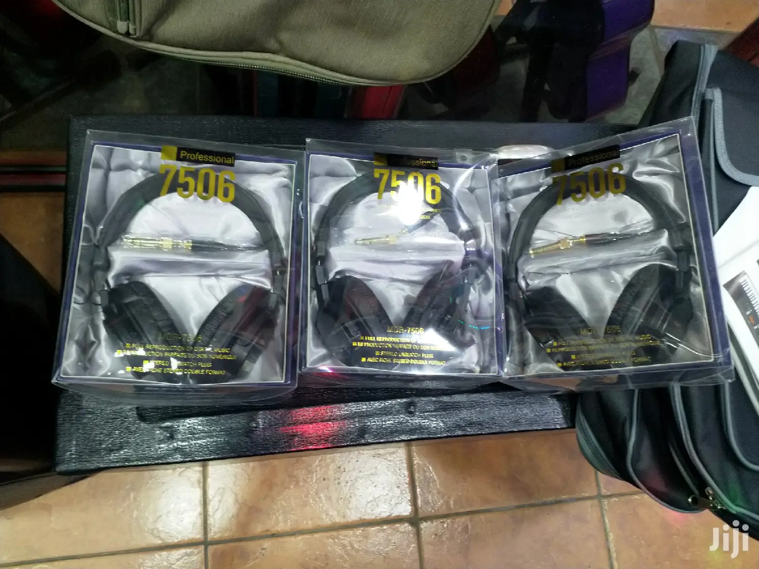 Sony Mdr 7506 Studio Headphones