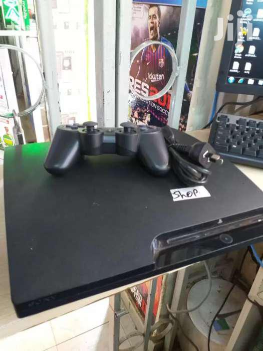 PLAYSTATION 3 SLIM CONSOLE