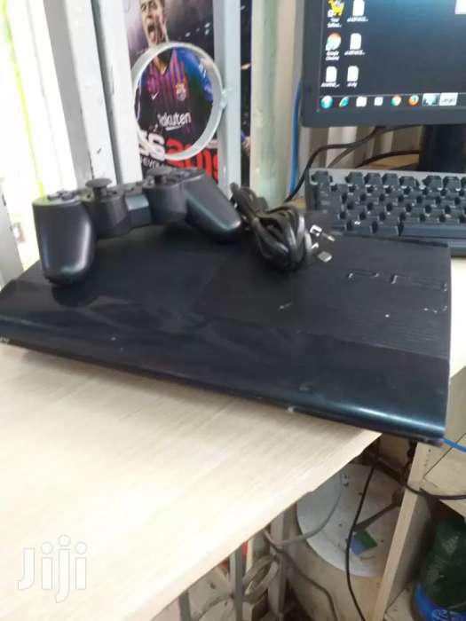 PLAYSTATION 3 SLIM CONSOLE