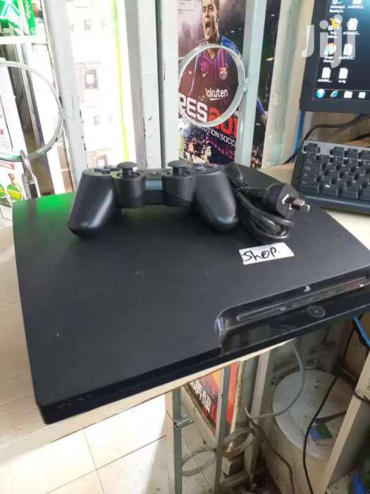 PLAYSTATION 3 SLIM CONSOLE