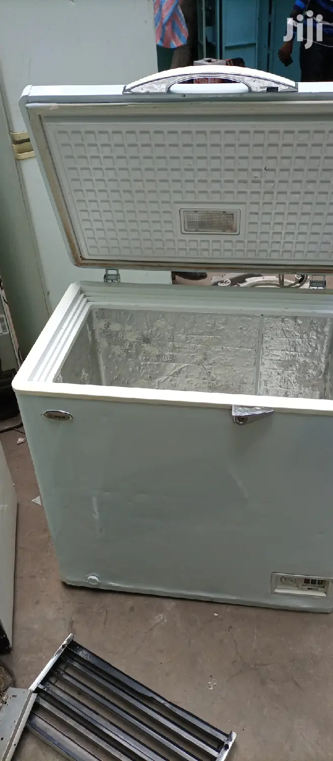 Deep Freezer 180L