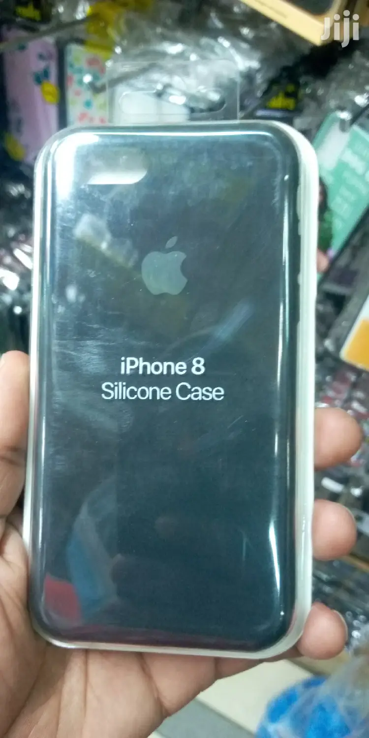 iPhone 8 Silicone Back Case.
