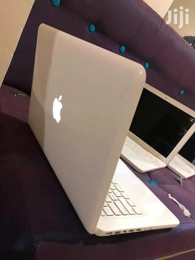 Laptop Apple MacBook 4GB Intel Core 2 Duo HDD 250GB