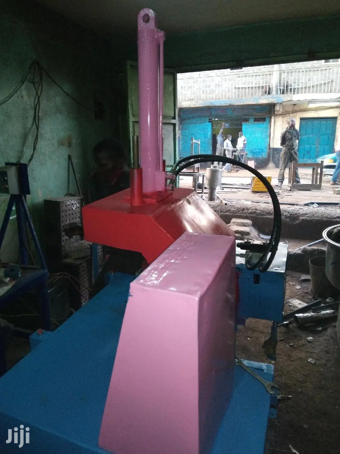 Hydraulic System Soap Stamping Unit Machine