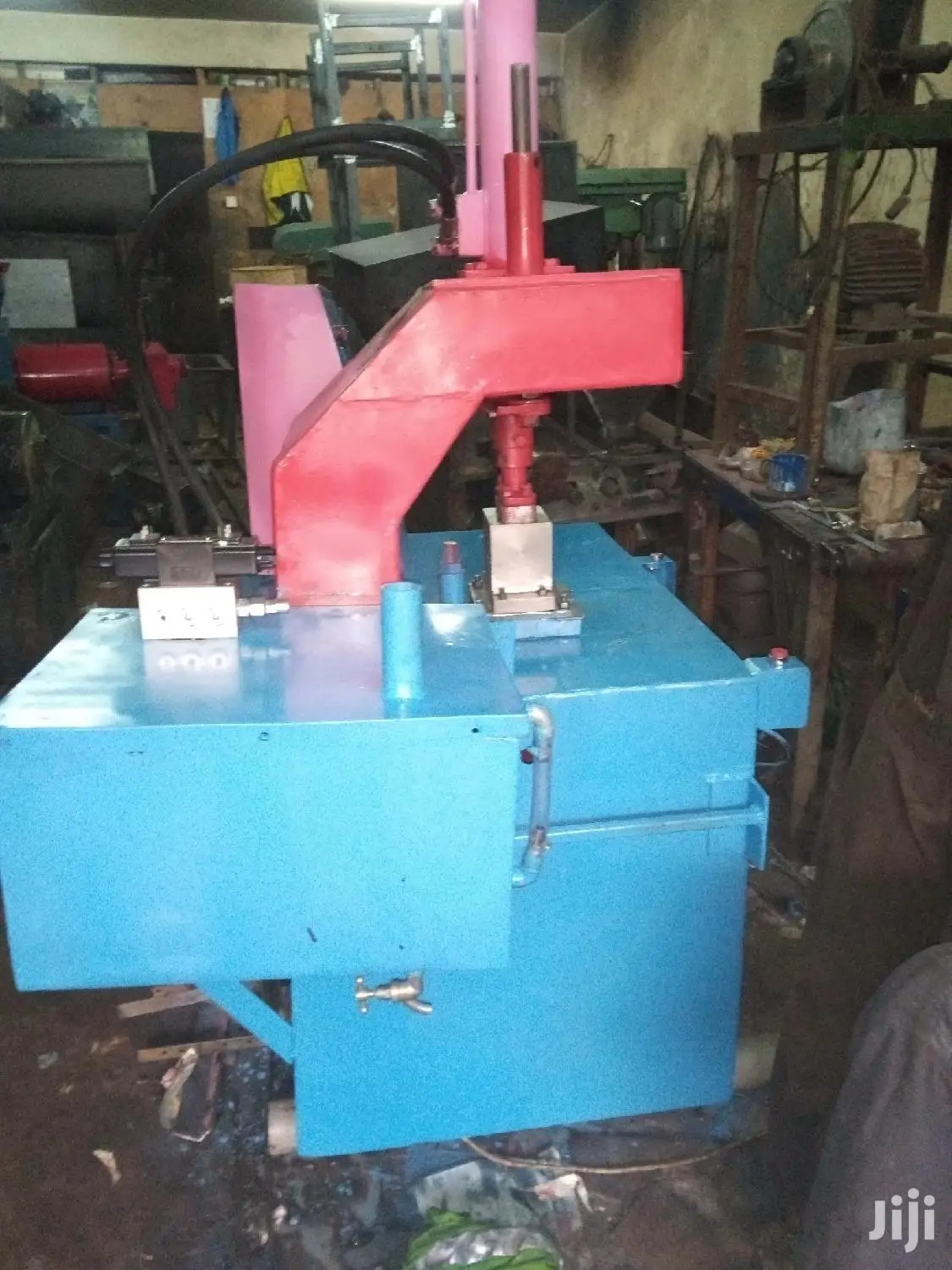 Hydraulic System Soap Stamping Unit Machine