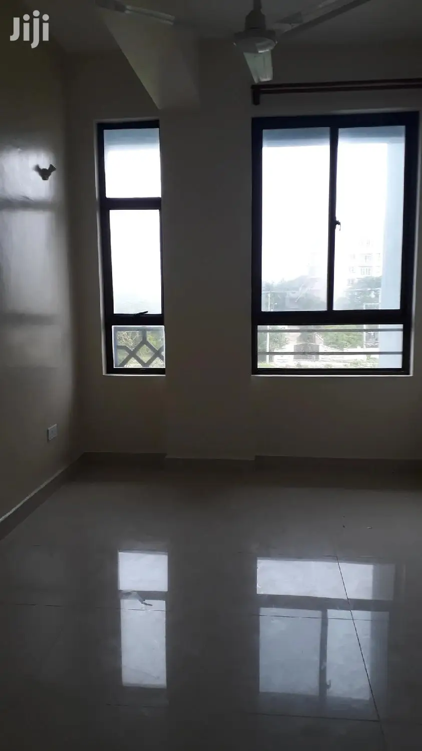 To Let 3 Bedrooms Excutive Flats Nyali