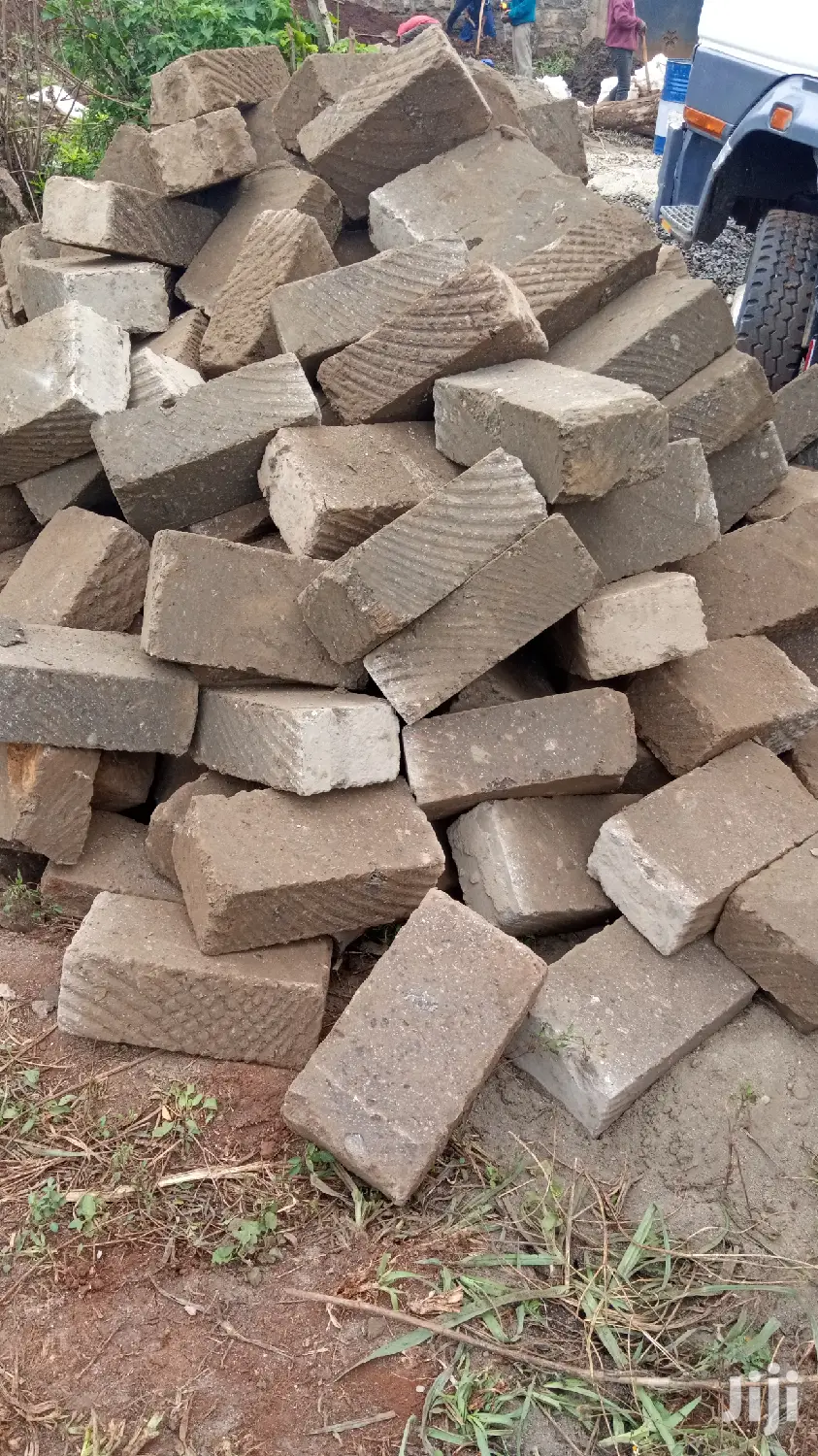 Japhetic Ent.Ltd Machine Cut Stones