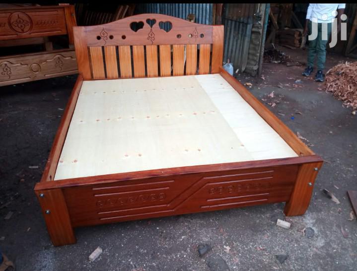 Mahogany Bed 6*6fts