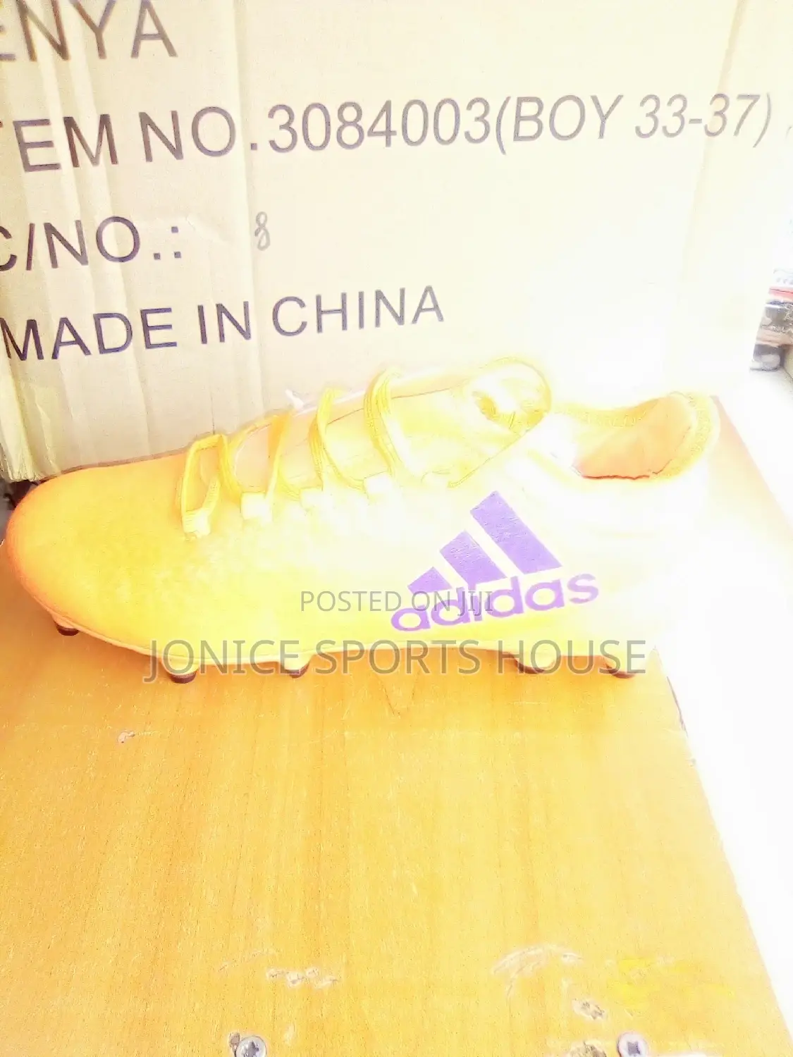 Sports Shoes