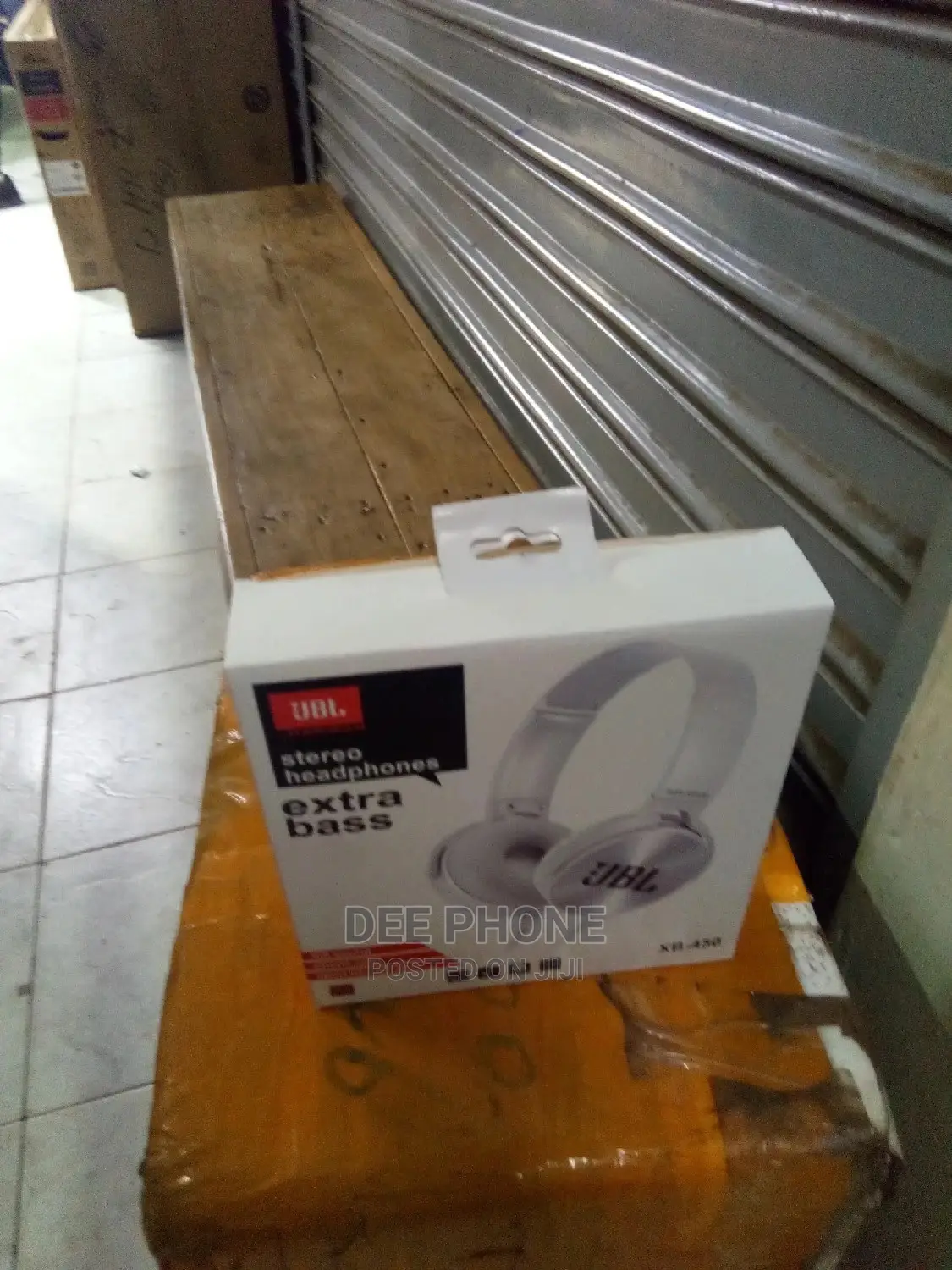 JBL Wired Headphones