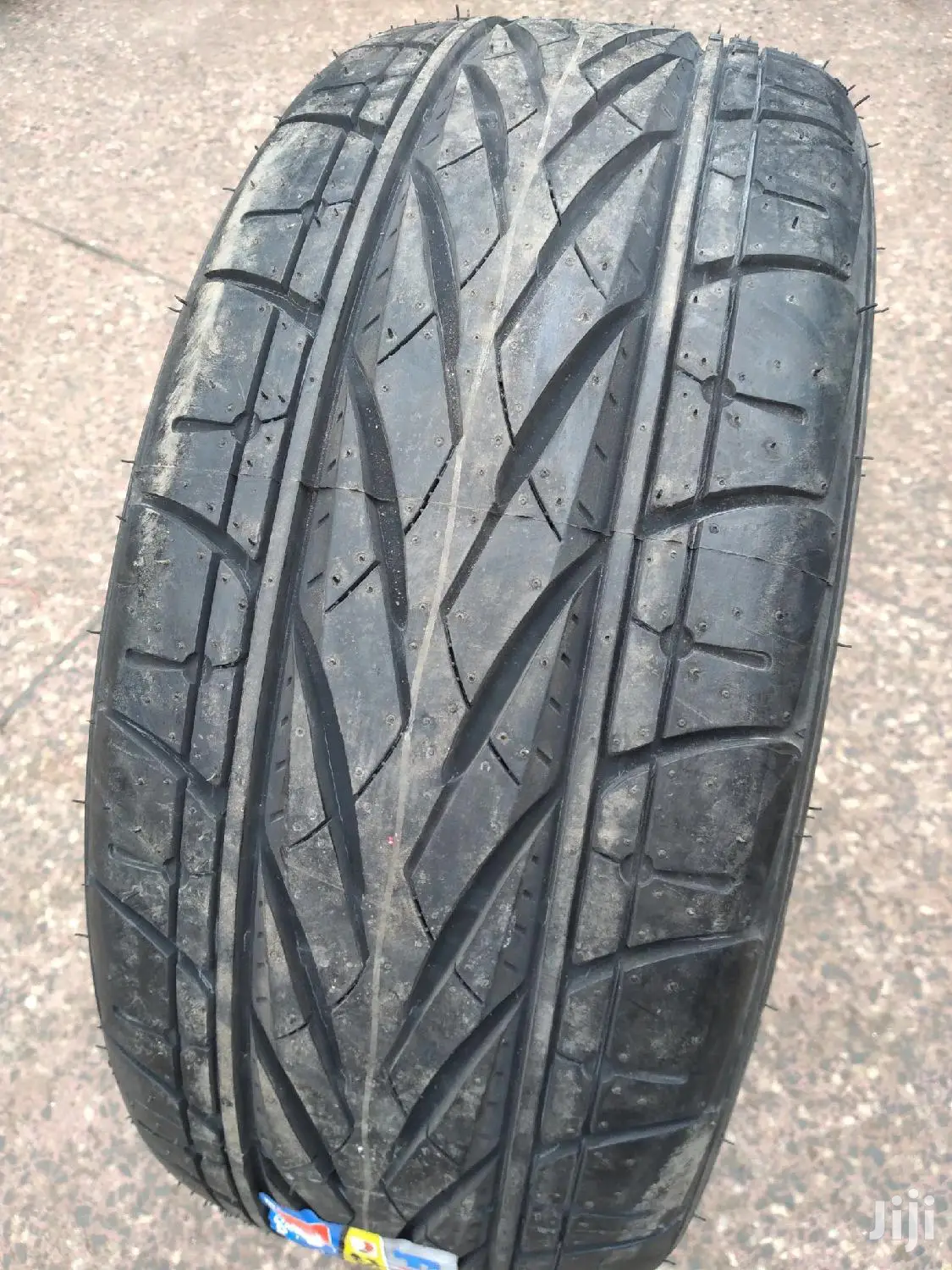 Forceum Tires Made In Indonesia 235/40 R18