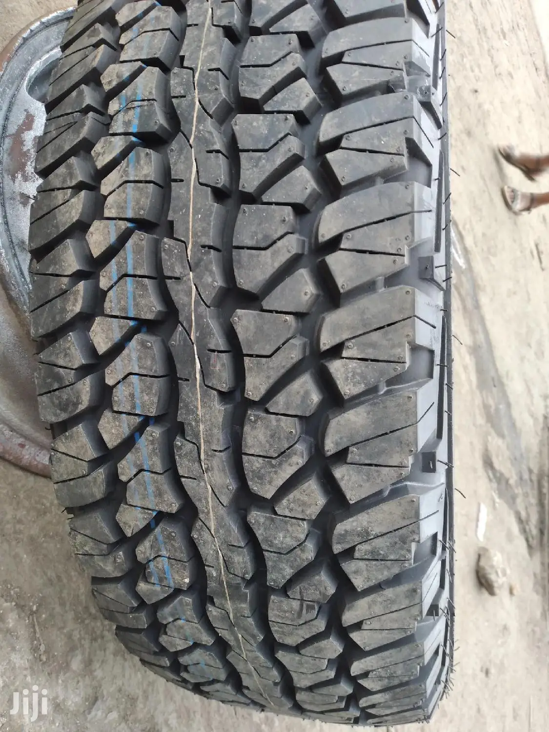 Firestone Tires 265/65 R17