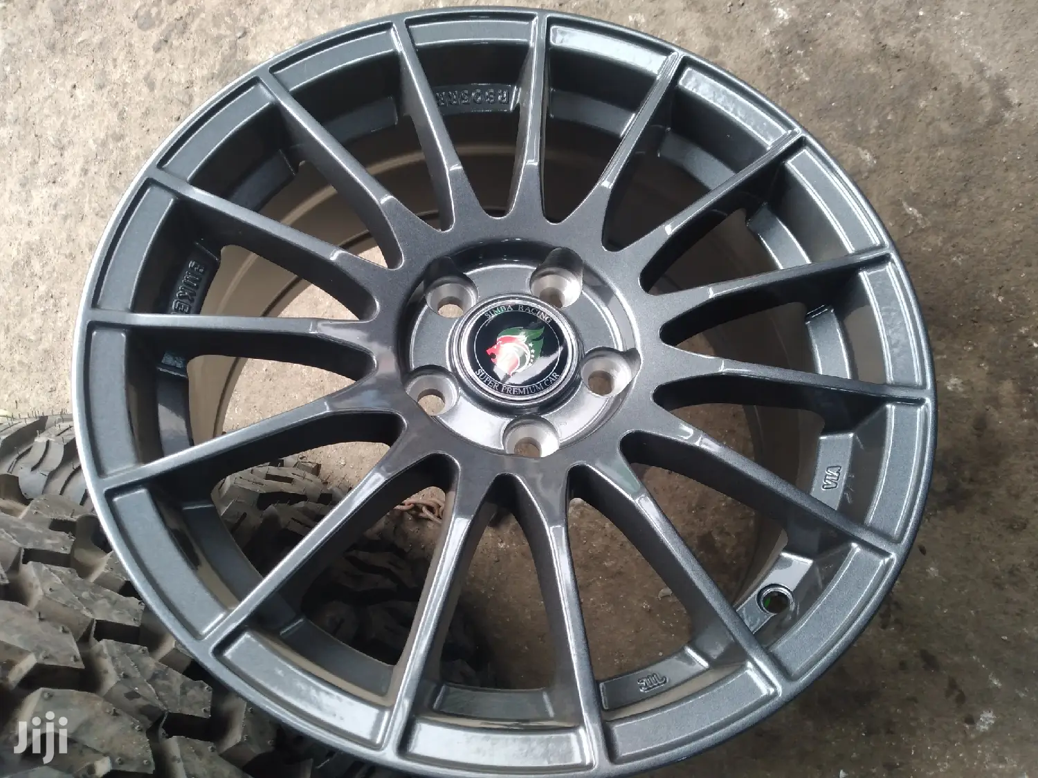 Alloy Rims Size 15 Inch 5 Holes Set