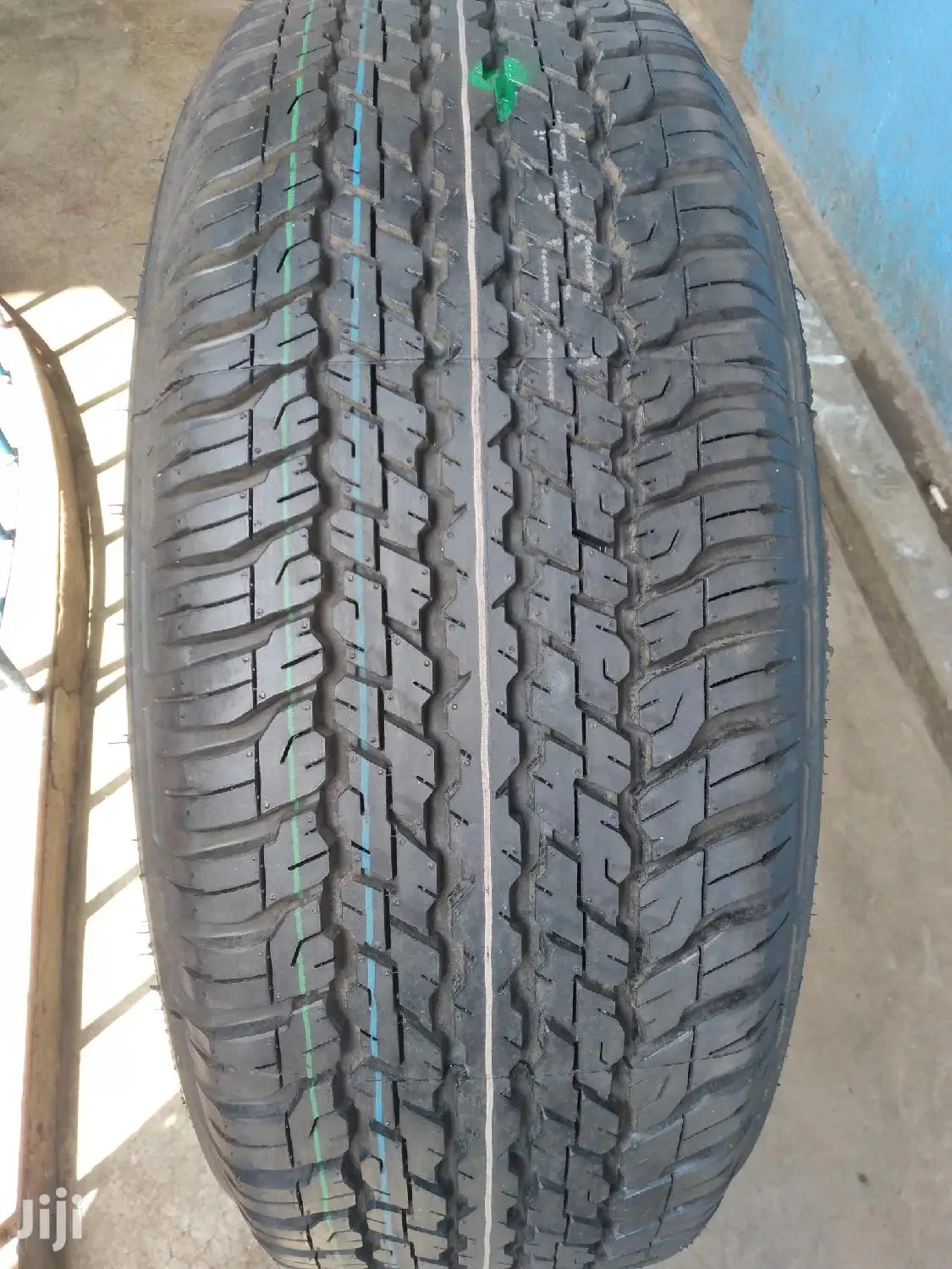Dunlop Tires 265/65r17
