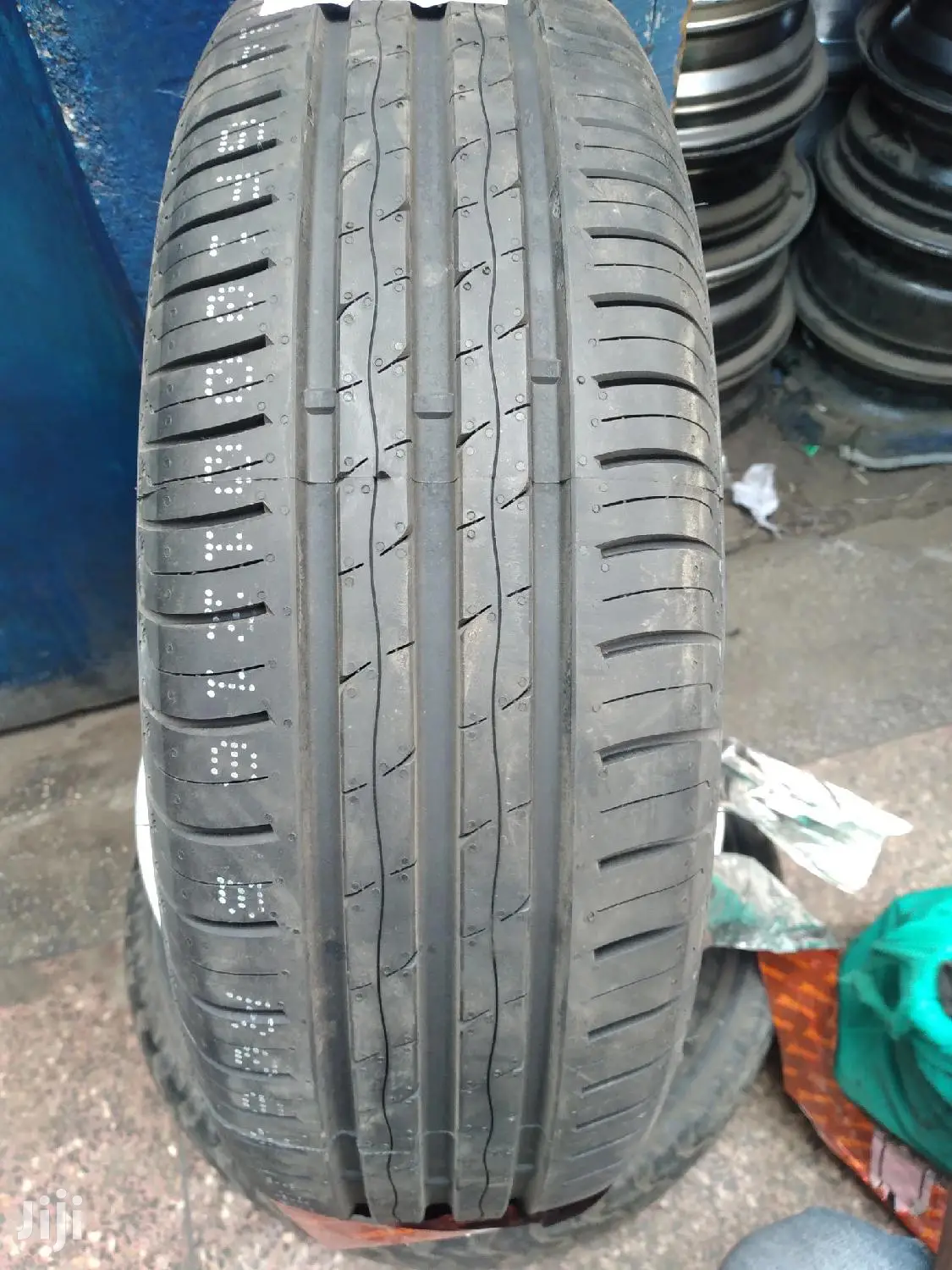 Tires Size 195/70R14